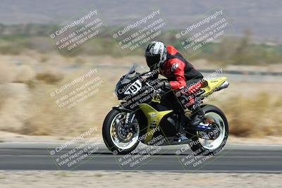 media/Apr-26-2025-BRL Bagger Racing League (Sat) [[9e270f465f]]/4-Twins Unlimited and SBK Qualifying/